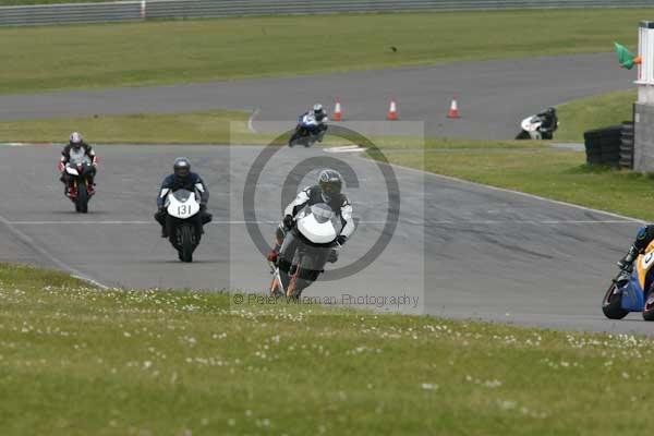 enduro digital images, endurodigitalimages, event digital images, eventdigitalimages, no limits, peter wileman photography, racing digital images, trackday digital images, trackday photos, vmcc banbury run