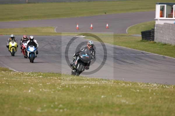 enduro digital images, endurodigitalimages, event digital images, eventdigitalimages, no limits, peter wileman photography, racing digital images, trackday digital images, trackday photos, vmcc banbury run