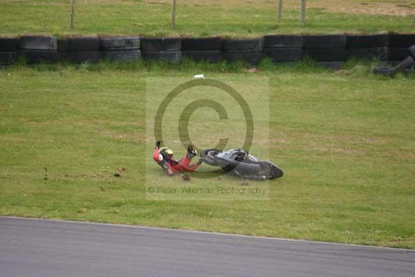 enduro digital images, endurodigitalimages, event digital images, eventdigitalimages, no limits, peter wileman photography, racing digital images, trackday digital images, trackday photos, vmcc banbury run