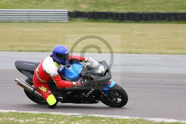 enduro digital images, endurodigitalimages, event digital images, eventdigitalimages, no limits, peter wileman photography, racing digital images, trackday digital images, trackday photos, vmcc banbury run