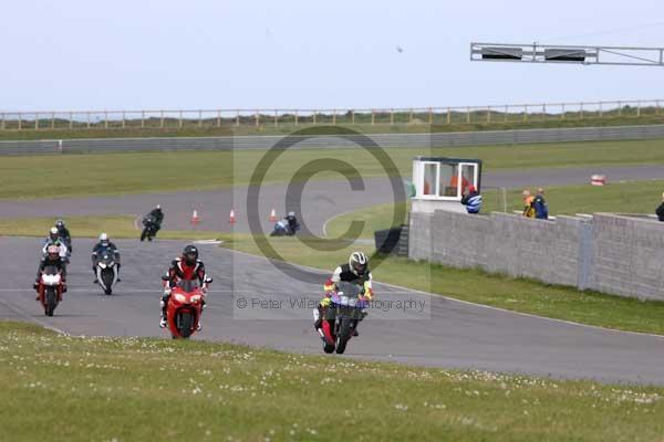 enduro digital images, endurodigitalimages, event digital images, eventdigitalimages, no limits, peter wileman photography, racing digital images, trackday digital images, trackday photos, vmcc banbury run