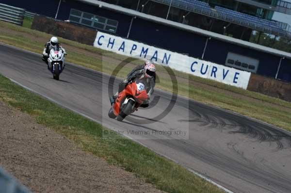 enduro digital images, endurodigitalimages, event digital images, eventdigitalimages, no limits, peter wileman photography, racing digital images, trackday digital images, trackday photos, vmcc banbury run