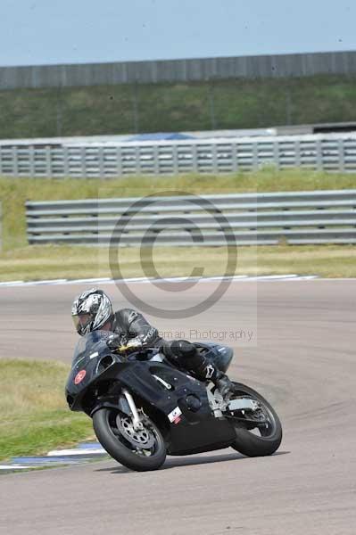 enduro digital images, endurodigitalimages, event digital images, eventdigitalimages, no limits, peter wileman photography, racing digital images, trackday digital images, trackday photos, vmcc banbury run