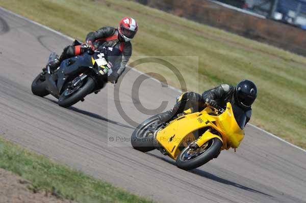 enduro digital images, endurodigitalimages, event digital images, eventdigitalimages, no limits, peter wileman photography, racing digital images, trackday digital images, trackday photos, vmcc banbury run