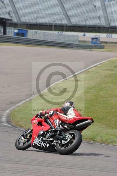 enduro digital images, endurodigitalimages, event digital images, eventdigitalimages, no limits, peter wileman photography, racing digital images, trackday digital images, trackday photos, vmcc banbury run