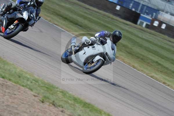 enduro digital images, endurodigitalimages, event digital images, eventdigitalimages, no limits, peter wileman photography, racing digital images, trackday digital images, trackday photos, vmcc banbury run