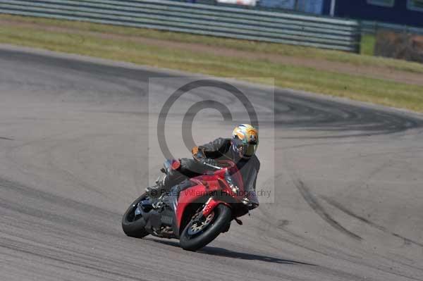 enduro digital images, endurodigitalimages, event digital images, eventdigitalimages, no limits, peter wileman photography, racing digital images, trackday digital images, trackday photos, vmcc banbury run