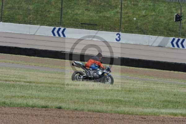 enduro digital images, endurodigitalimages, event digital images, eventdigitalimages, no limits, peter wileman photography, racing digital images, trackday digital images, trackday photos, vmcc banbury run