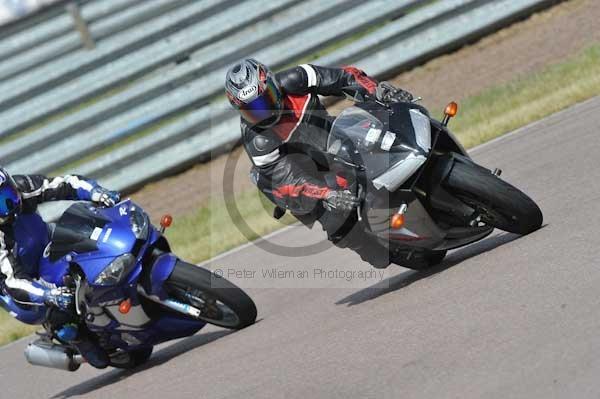 enduro digital images, endurodigitalimages, event digital images, eventdigitalimages, no limits, peter wileman photography, racing digital images, trackday digital images, trackday photos, vmcc banbury run