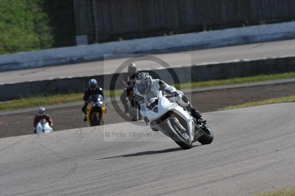 enduro digital images, endurodigitalimages, event digital images, eventdigitalimages, no limits, peter wileman photography, racing digital images, trackday digital images, trackday photos, vmcc banbury run