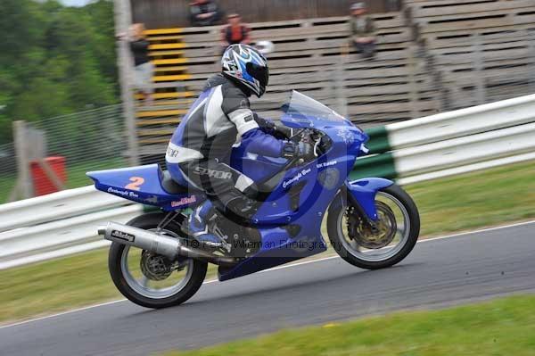 enduro digital images, endurodigitalimages, event digital images, eventdigitalimages, no limits, peter wileman photography, racing digital images, trackday digital images, trackday photos, vmcc banbury run