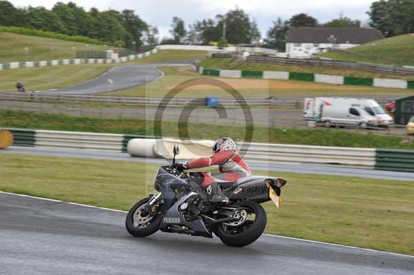 enduro digital images, endurodigitalimages, event digital images, eventdigitalimages, no limits, peter wileman photography, racing digital images, trackday digital images, trackday photos, vmcc banbury run