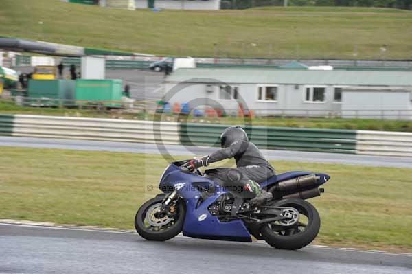 enduro digital images, endurodigitalimages, event digital images, eventdigitalimages, no limits, peter wileman photography, racing digital images, trackday digital images, trackday photos, vmcc banbury run