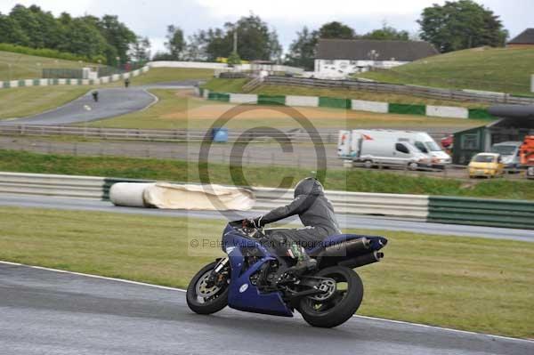 enduro digital images, endurodigitalimages, event digital images, eventdigitalimages, no limits, peter wileman photography, racing digital images, trackday digital images, trackday photos, vmcc banbury run