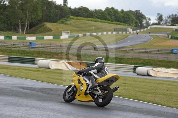 enduro digital images, endurodigitalimages, event digital images, eventdigitalimages, no limits, peter wileman photography, racing digital images, trackday digital images, trackday photos, vmcc banbury run