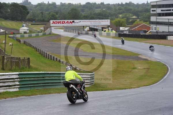 enduro digital images, endurodigitalimages, event digital images, eventdigitalimages, no limits, peter wileman photography, racing digital images, trackday digital images, trackday photos, vmcc banbury run