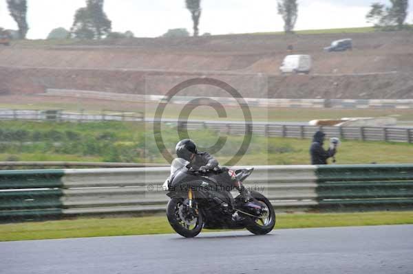 enduro digital images, endurodigitalimages, event digital images, eventdigitalimages, no limits, peter wileman photography, racing digital images, trackday digital images, trackday photos, vmcc banbury run