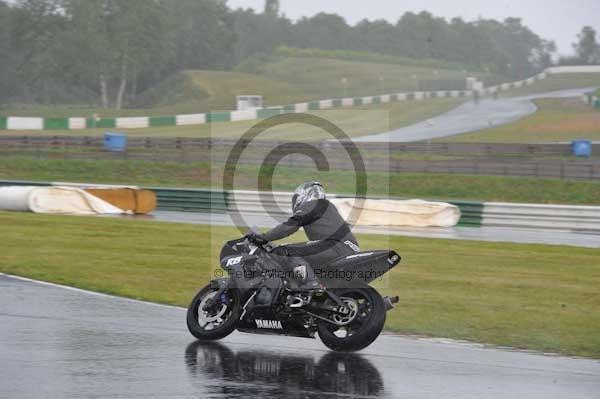 enduro digital images, endurodigitalimages, event digital images, eventdigitalimages, no limits, peter wileman photography, racing digital images, trackday digital images, trackday photos, vmcc banbury run