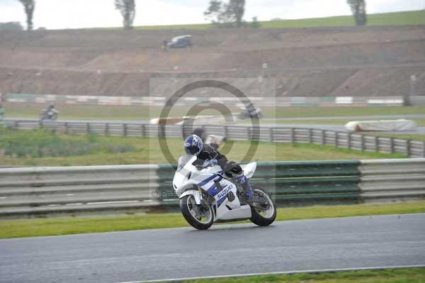 enduro digital images, endurodigitalimages, event digital images, eventdigitalimages, no limits, peter wileman photography, racing digital images, trackday digital images, trackday photos, vmcc banbury run