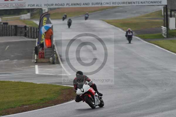 enduro digital images, endurodigitalimages, event digital images, eventdigitalimages, no limits, peter wileman photography, racing digital images, trackday digital images, trackday photos, vmcc banbury run