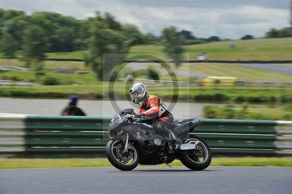 enduro digital images, endurodigitalimages, event digital images, eventdigitalimages, no limits, peter wileman photography, racing digital images, trackday digital images, trackday photos, vmcc banbury run