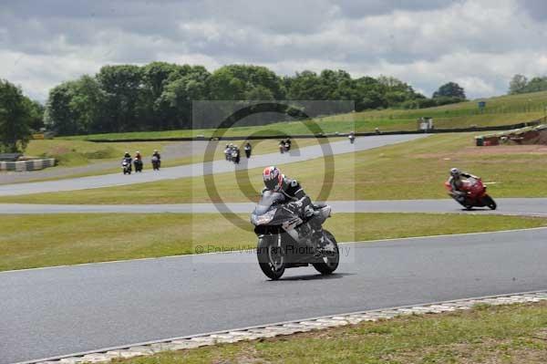 enduro digital images, endurodigitalimages, event digital images, eventdigitalimages, no limits, peter wileman photography, racing digital images, trackday digital images, trackday photos, vmcc banbury run