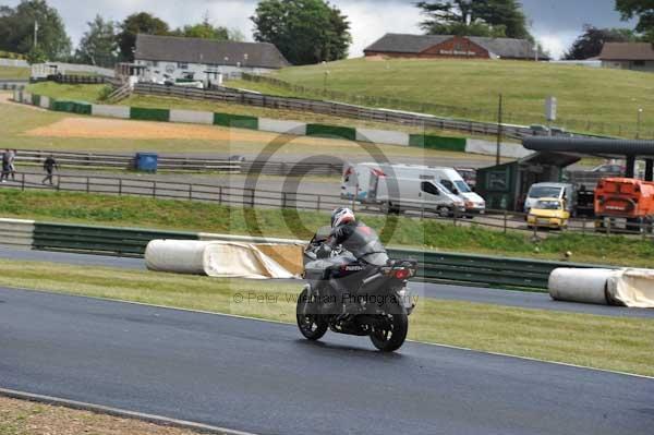 enduro digital images, endurodigitalimages, event digital images, eventdigitalimages, no limits, peter wileman photography, racing digital images, trackday digital images, trackday photos, vmcc banbury run