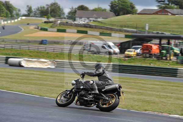 enduro digital images, endurodigitalimages, event digital images, eventdigitalimages, no limits, peter wileman photography, racing digital images, trackday digital images, trackday photos, vmcc banbury run