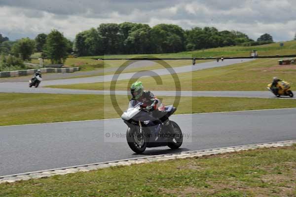 enduro digital images, endurodigitalimages, event digital images, eventdigitalimages, no limits, peter wileman photography, racing digital images, trackday digital images, trackday photos, vmcc banbury run