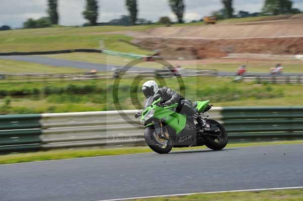 enduro digital images, endurodigitalimages, event digital images, eventdigitalimages, no limits, peter wileman photography, racing digital images, trackday digital images, trackday photos, vmcc banbury run