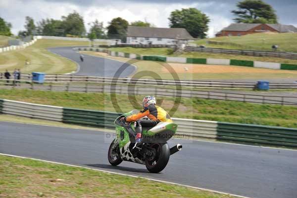 enduro digital images, endurodigitalimages, event digital images, eventdigitalimages, no limits, peter wileman photography, racing digital images, trackday digital images, trackday photos, vmcc banbury run