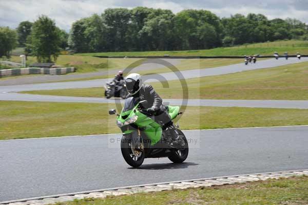 enduro digital images, endurodigitalimages, event digital images, eventdigitalimages, no limits, peter wileman photography, racing digital images, trackday digital images, trackday photos, vmcc banbury run