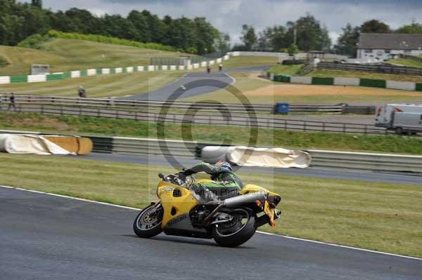 enduro digital images, endurodigitalimages, event digital images, eventdigitalimages, no limits, peter wileman photography, racing digital images, trackday digital images, trackday photos, vmcc banbury run