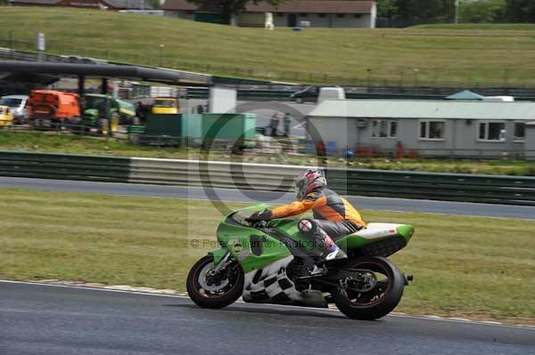 enduro digital images, endurodigitalimages, event digital images, eventdigitalimages, no limits, peter wileman photography, racing digital images, trackday digital images, trackday photos, vmcc banbury run