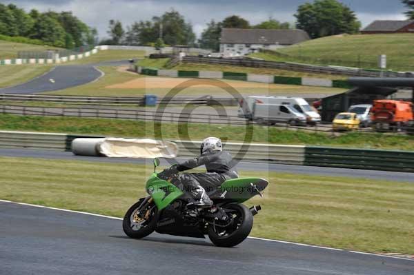 enduro digital images, endurodigitalimages, event digital images, eventdigitalimages, no limits, peter wileman photography, racing digital images, trackday digital images, trackday photos, vmcc banbury run