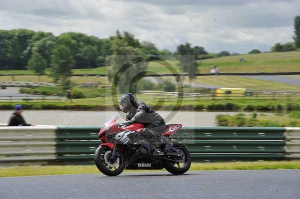 enduro digital images, endurodigitalimages, event digital images, eventdigitalimages, no limits, peter wileman photography, racing digital images, trackday digital images, trackday photos, vmcc banbury run