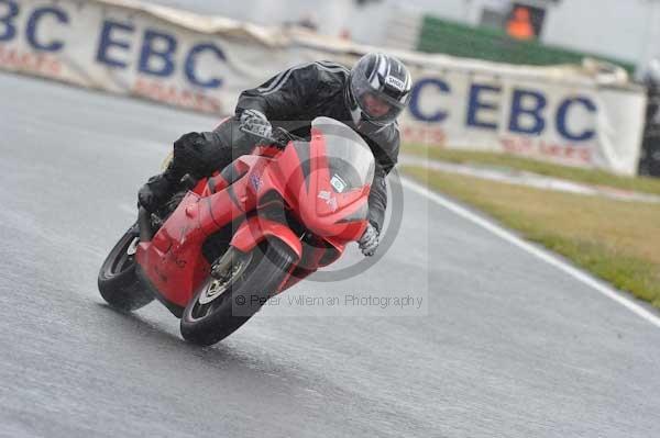 enduro digital images, endurodigitalimages, event digital images, eventdigitalimages, no limits, peter wileman photography, racing digital images, trackday digital images, trackday photos, vmcc banbury run