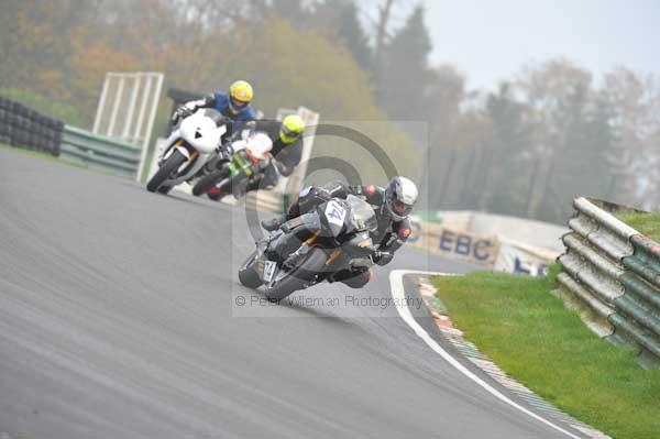 Mallory park Leicestershire;Mallory park photographs;Motorcycle action photographs;event digital images;eventdigitalimages;mallory park;no limits trackday;peter wileman photography;trackday;trackday digital images;trackday photos