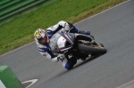 Mallory-park-Leicestershire;Mallory-park-photographs;Motorcycle-action-photographs;event-digital-images;eventdigitalimages;mallory-park;no-limits-trackday;peter-wileman-photography;trackday;trackday-digital-images;trackday-photos