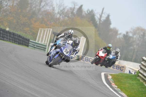 Mallory park Leicestershire;Mallory park photographs;Motorcycle action photographs;event digital images;eventdigitalimages;mallory park;no limits trackday;peter wileman photography;trackday;trackday digital images;trackday photos