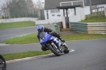 Mallory-park-Leicestershire;Mallory-park-photographs;Motorcycle-action-photographs;event-digital-images;eventdigitalimages;mallory-park;no-limits-trackday;peter-wileman-photography;trackday;trackday-digital-images;trackday-photos