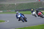 Mallory-park-Leicestershire;Mallory-park-photographs;Motorcycle-action-photographs;event-digital-images;eventdigitalimages;mallory-park;no-limits-trackday;peter-wileman-photography;trackday;trackday-digital-images;trackday-photos