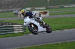 Mallory-park-Leicestershire;Mallory-park-photographs;Motorcycle-action-photographs;event-digital-images;eventdigitalimages;mallory-park;no-limits-trackday;peter-wileman-photography;trackday;trackday-digital-images;trackday-photos