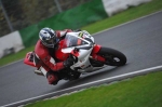 Mallory-park-Leicestershire;Mallory-park-photographs;Motorcycle-action-photographs;event-digital-images;eventdigitalimages;mallory-park;no-limits-trackday;peter-wileman-photography;trackday;trackday-digital-images;trackday-photos