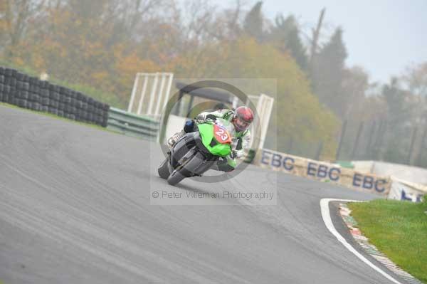 Mallory park Leicestershire;Mallory park photographs;Motorcycle action photographs;event digital images;eventdigitalimages;mallory park;no limits trackday;peter wileman photography;trackday;trackday digital images;trackday photos