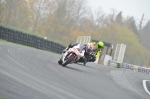 Mallory-park-Leicestershire;Mallory-park-photographs;Motorcycle-action-photographs;event-digital-images;eventdigitalimages;mallory-park;no-limits-trackday;peter-wileman-photography;trackday;trackday-digital-images;trackday-photos