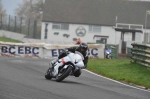 Mallory-park-Leicestershire;Mallory-park-photographs;Motorcycle-action-photographs;event-digital-images;eventdigitalimages;mallory-park;no-limits-trackday;peter-wileman-photography;trackday;trackday-digital-images;trackday-photos