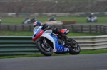 Mallory-park-Leicestershire;Mallory-park-photographs;Motorcycle-action-photographs;event-digital-images;eventdigitalimages;mallory-park;no-limits-trackday;peter-wileman-photography;trackday;trackday-digital-images;trackday-photos