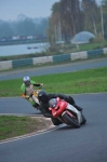 Mallory-park-Leicestershire;Mallory-park-photographs;Motorcycle-action-photographs;event-digital-images;eventdigitalimages;mallory-park;no-limits-trackday;peter-wileman-photography;trackday;trackday-digital-images;trackday-photos