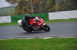 Mallory-park-Leicestershire;Mallory-park-photographs;Motorcycle-action-photographs;event-digital-images;eventdigitalimages;mallory-park;no-limits-trackday;peter-wileman-photography;trackday;trackday-digital-images;trackday-photos